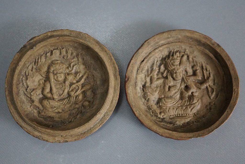 Pastillero deidades portatil