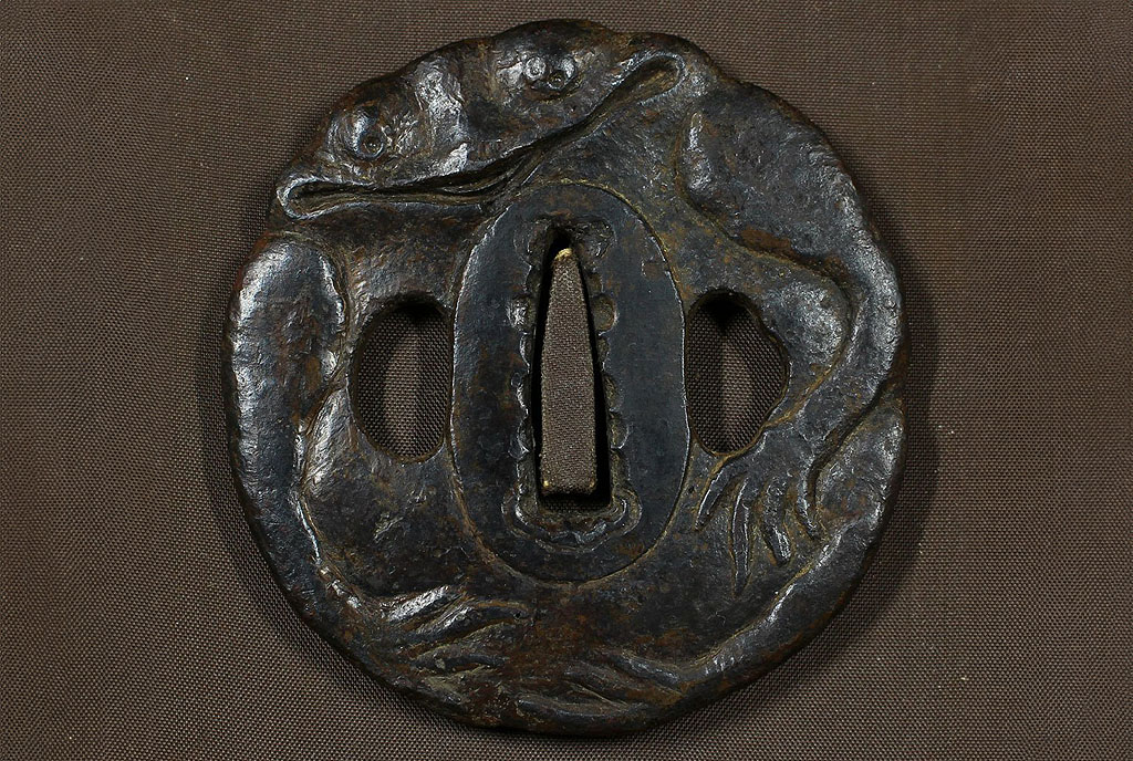 rana edo tsuba